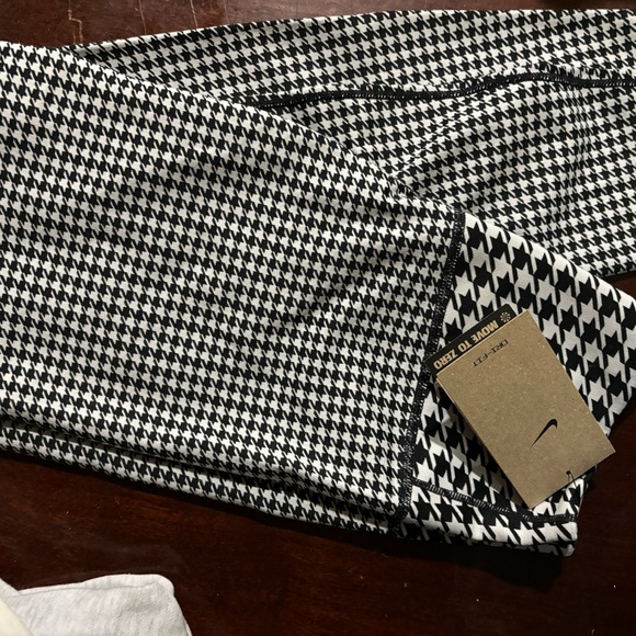 Nike leggings - Picture 1 of 2